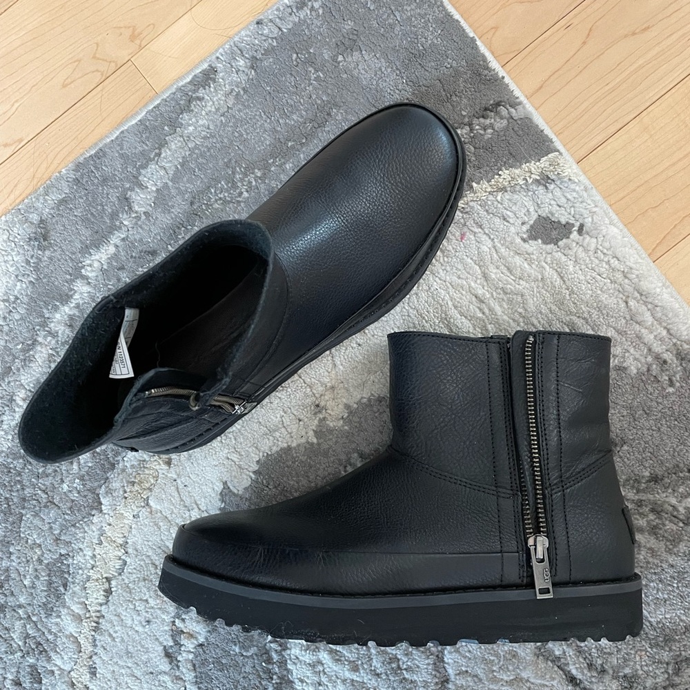UGG Deconstructed Mini Zip